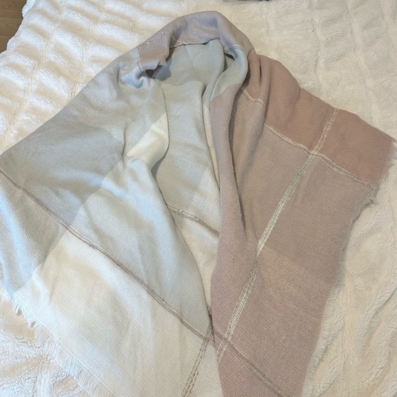 New LC Oversized Blanket Scarf & Wrap - Picture 1 of 6